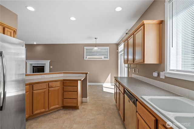 1447 Cherry Avenue, Fircrest, WA 98466