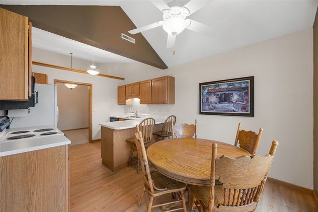 4761 Westchester Drive NE C, Cedar Rapids, IA 52402