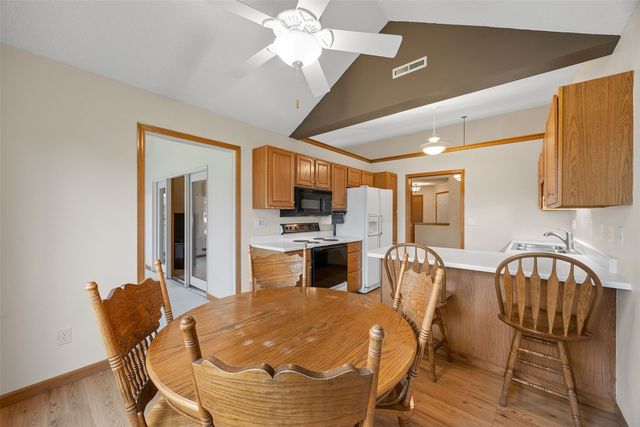 4761 Westchester Drive NE C, Cedar Rapids, IA 52402