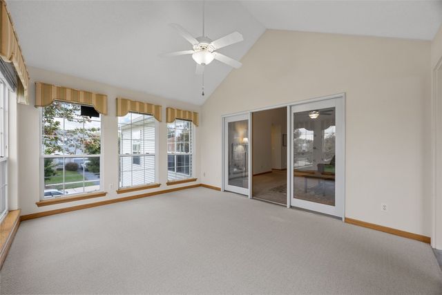 4761 Westchester Drive NE C, Cedar Rapids, IA 52402