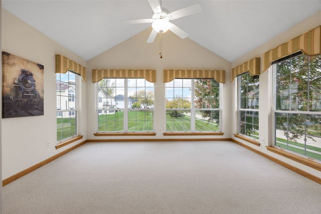 4761 Westchester Drive NE C, Cedar Rapids, IA 52402