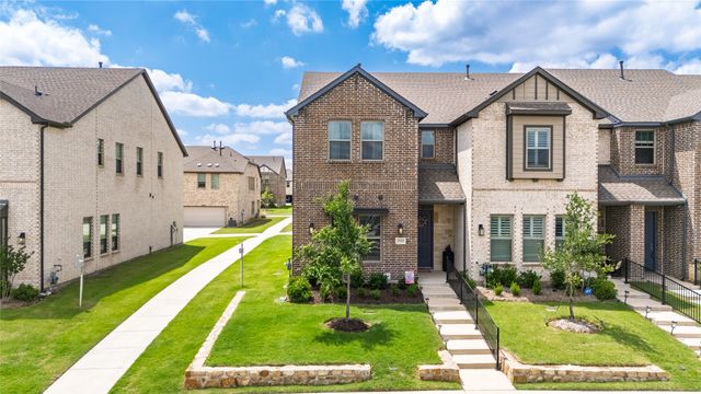 2945 Alto Drive, Sachse, TX 75048