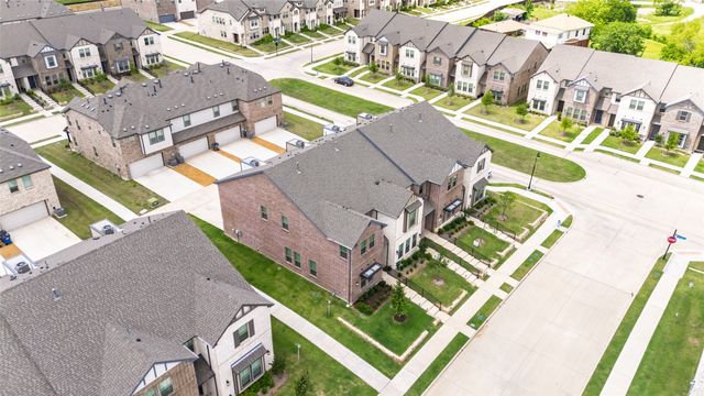 2945 Alto Drive, Sachse, TX 75048