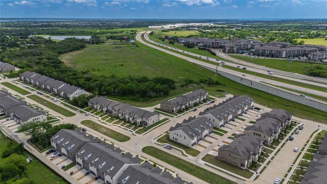 2945 Alto Drive, Sachse, TX 75048