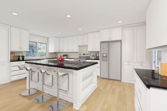 1032 Via Palestra, Palos Verdes Estates, CA 90274