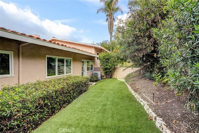 1032 Via Palestra, Palos Verdes Estates, CA 90274