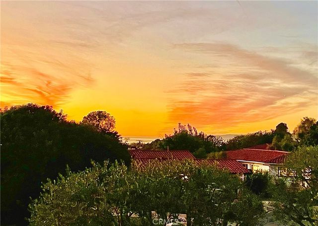 1032 Via Palestra, Palos Verdes Estates, CA 90274