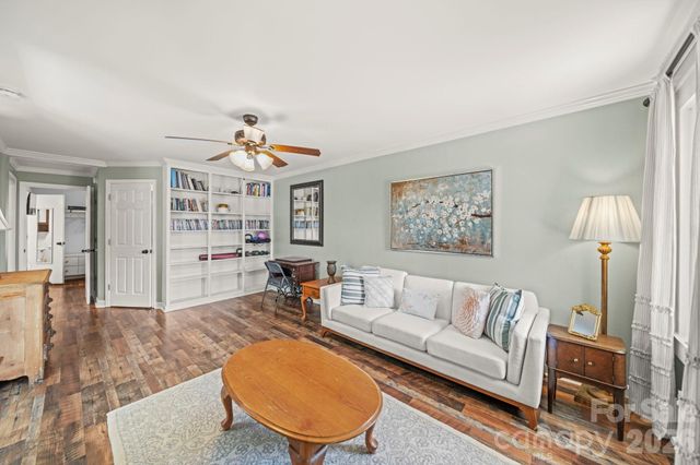 211 9th Street, Belmont, NC 28012