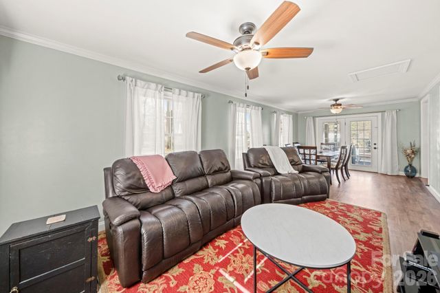 211 9th Street, Belmont, NC 28012
