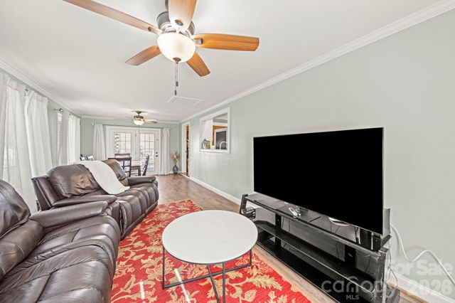 211 9th Street, Belmont, NC 28012