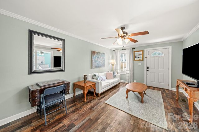 211 9th Street, Belmont, NC 28012