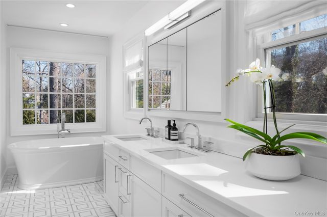 151 Griffen Avenue, Scarsdale, NY 10583