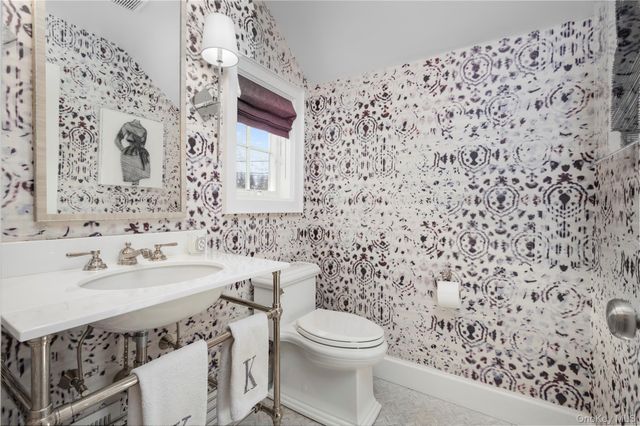 151 Griffen Avenue, Scarsdale, NY 10583