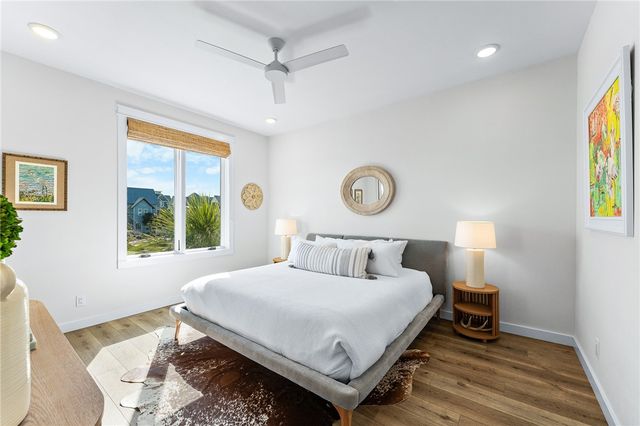 630 W Center Square 206, Port Aransas, TX 78373