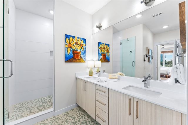 630 W Center Square 206, Port Aransas, TX 78373