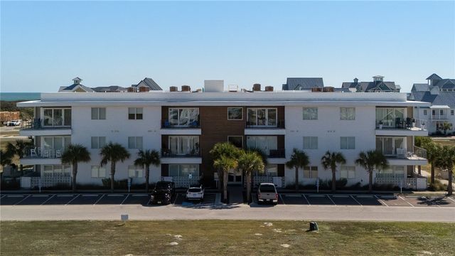 630 W Center Square 206, Port Aransas, TX 78373
