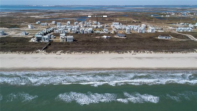 630 W Center Square 206, Port Aransas, TX 78373