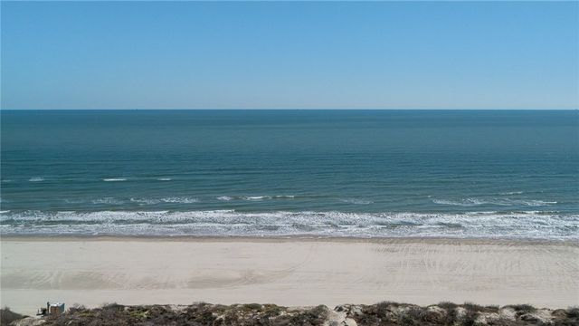 630 W Center Square 206, Port Aransas, TX 78373