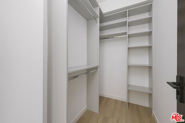 5841 David Avenue, Los Angeles, CA 90034