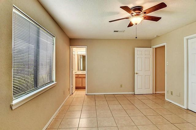 6907 Tara Drive, Richmond, TX 77469