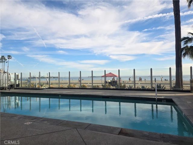 25 15th, Long Beach, CA 90802