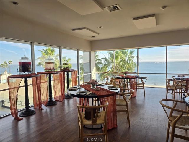 25 15th, Long Beach, CA 90802