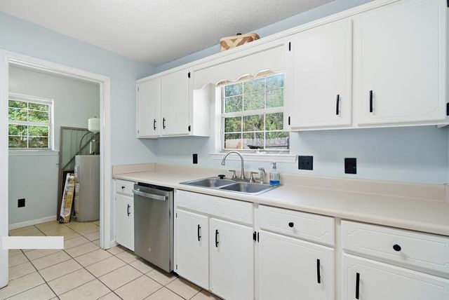 1328 Loblolly Drive, Hinesville, GA 31313