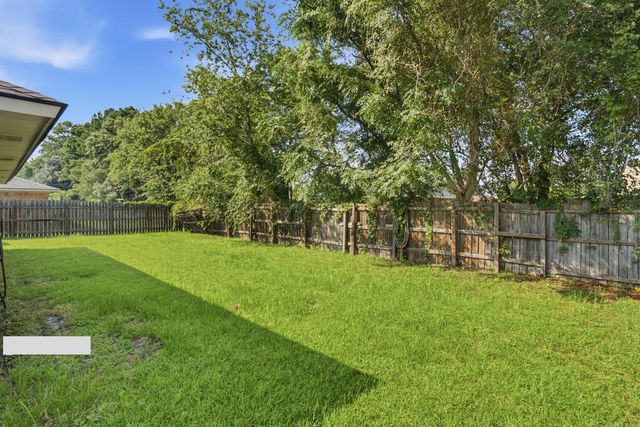 1328 Loblolly Drive, Hinesville, GA 31313