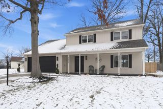 7824 Sunderland Drive, Fort Wayne, IN 46835