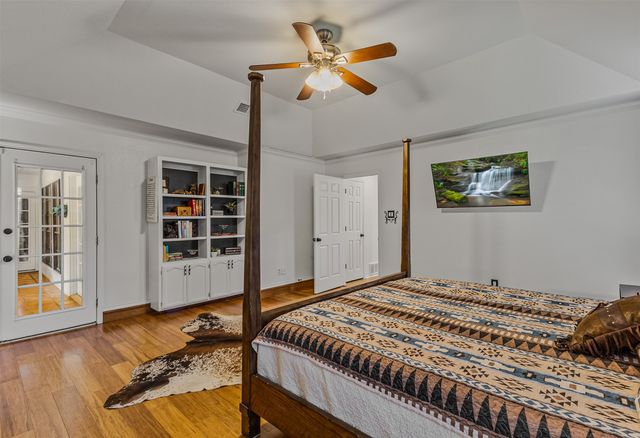 7104 Church Park Drive, Fort Worth, TX 76133