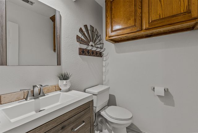7104 Church Park Drive, Fort Worth, TX 76133