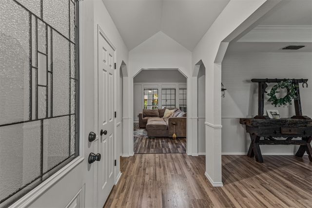 7104 Church Park Drive, Fort Worth, TX 76133