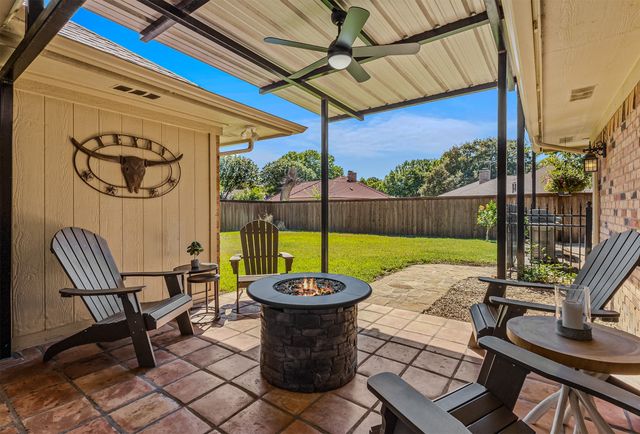 7104 Church Park Drive, Fort Worth, TX 76133