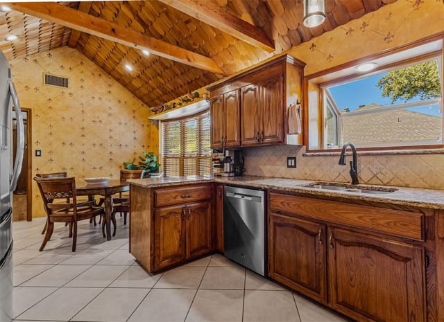 7104 Church Park Drive, Fort Worth, TX 76133
