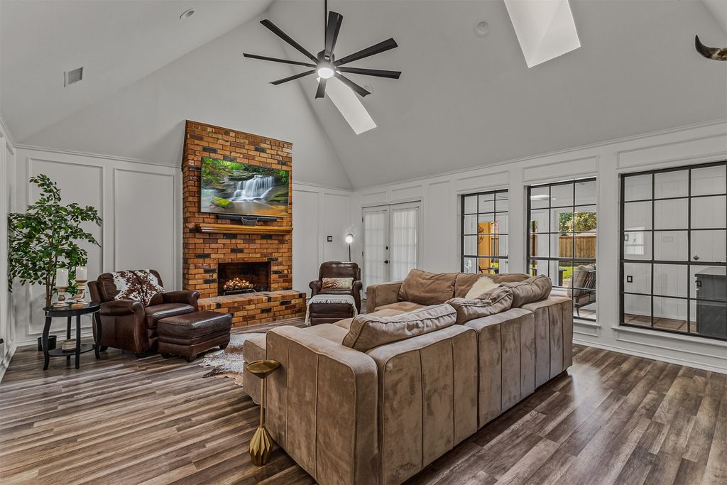 7104 Church Park Drive, Fort Worth, TX 76133 — photo 2