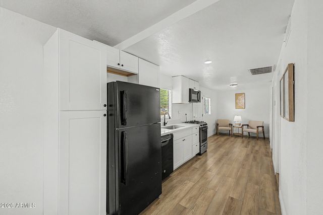 723 E SUNNYSLOPE Lane, Phoenix, AZ 85020
