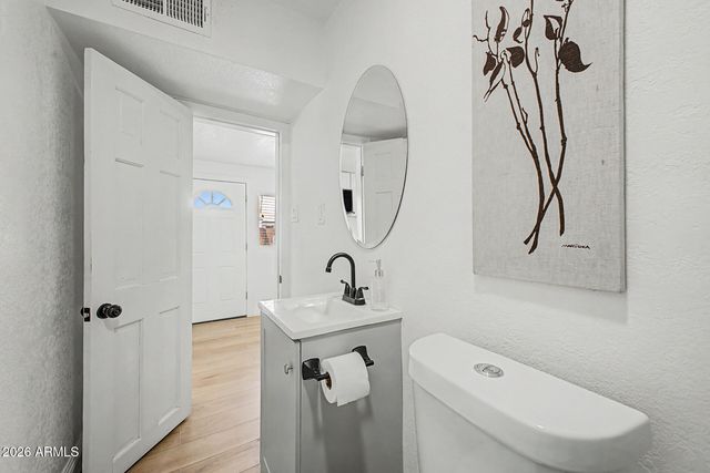 723 E SUNNYSLOPE Lane, Phoenix, AZ 85020