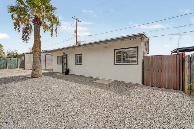 723 E SUNNYSLOPE Lane, Phoenix, AZ 85020