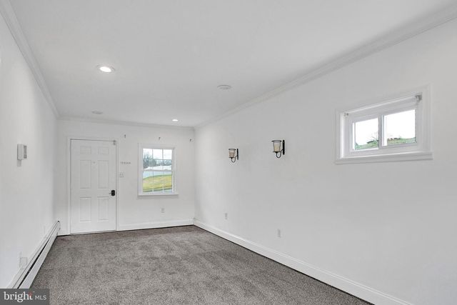 6 UNITY TURN, Levittown, PA 19056