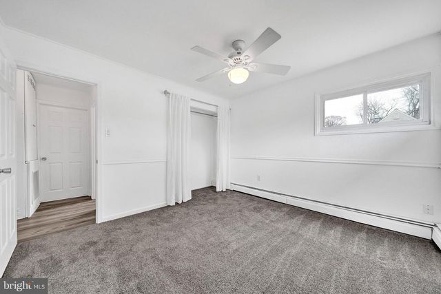 6 UNITY TURN, Levittown, PA 19056