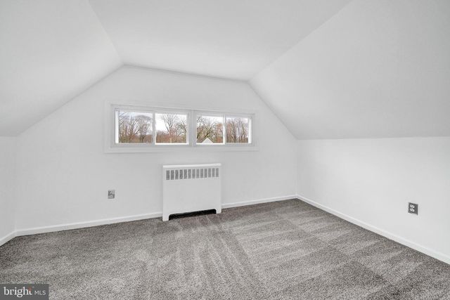 6 UNITY TURN, Levittown, PA 19056