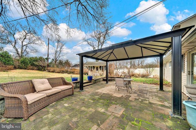 6 UNITY TURN, Levittown, PA 19056