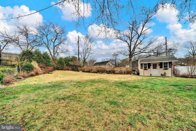 6 UNITY TURN, Levittown, PA 19056