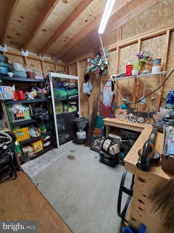 6 UNITY TURN, Levittown, PA 19056