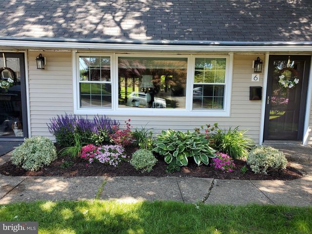 6 UNITY TURN, Levittown, PA 19056