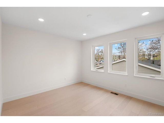 2135 S Sherman St, Denver, CO 80210