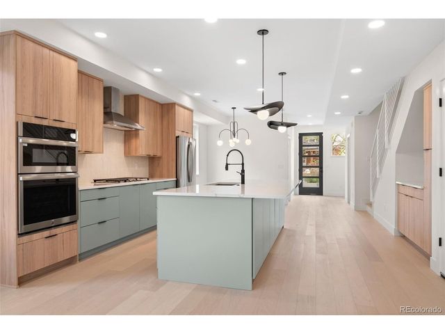 2135 S Sherman St, Denver, CO 80210