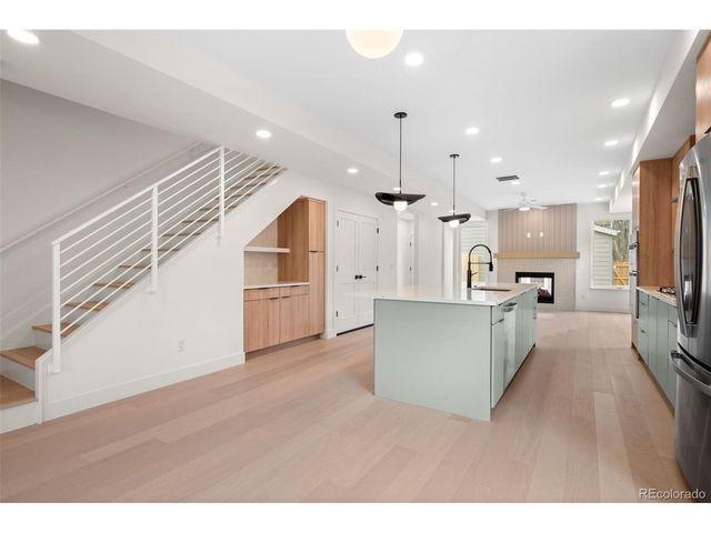 2135 S Sherman St, Denver, CO 80210