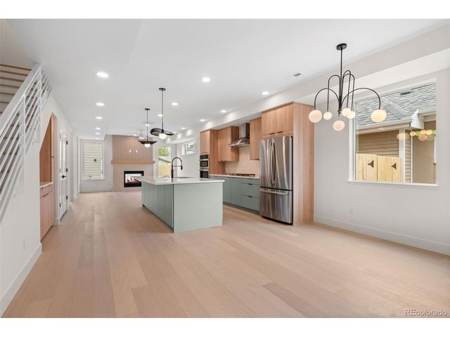 2135 S Sherman St, Denver, CO 80210