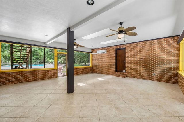 4703 NW 124TH STREET, Gainesville, FL 32606